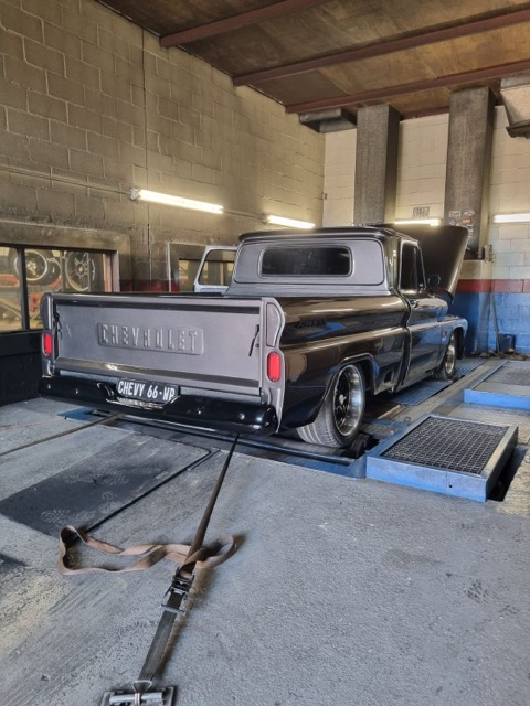 Shop Pictures — V8 Shop build