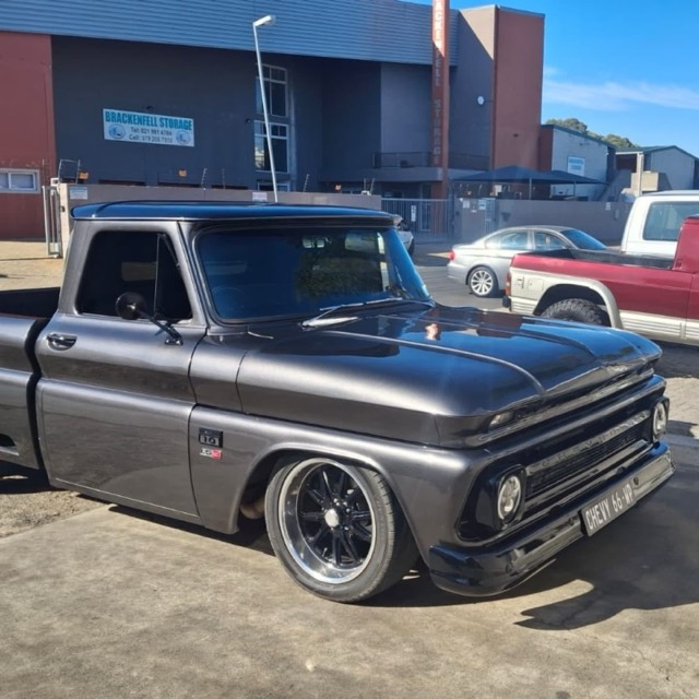 Shop Pictures — V8 Shop build
